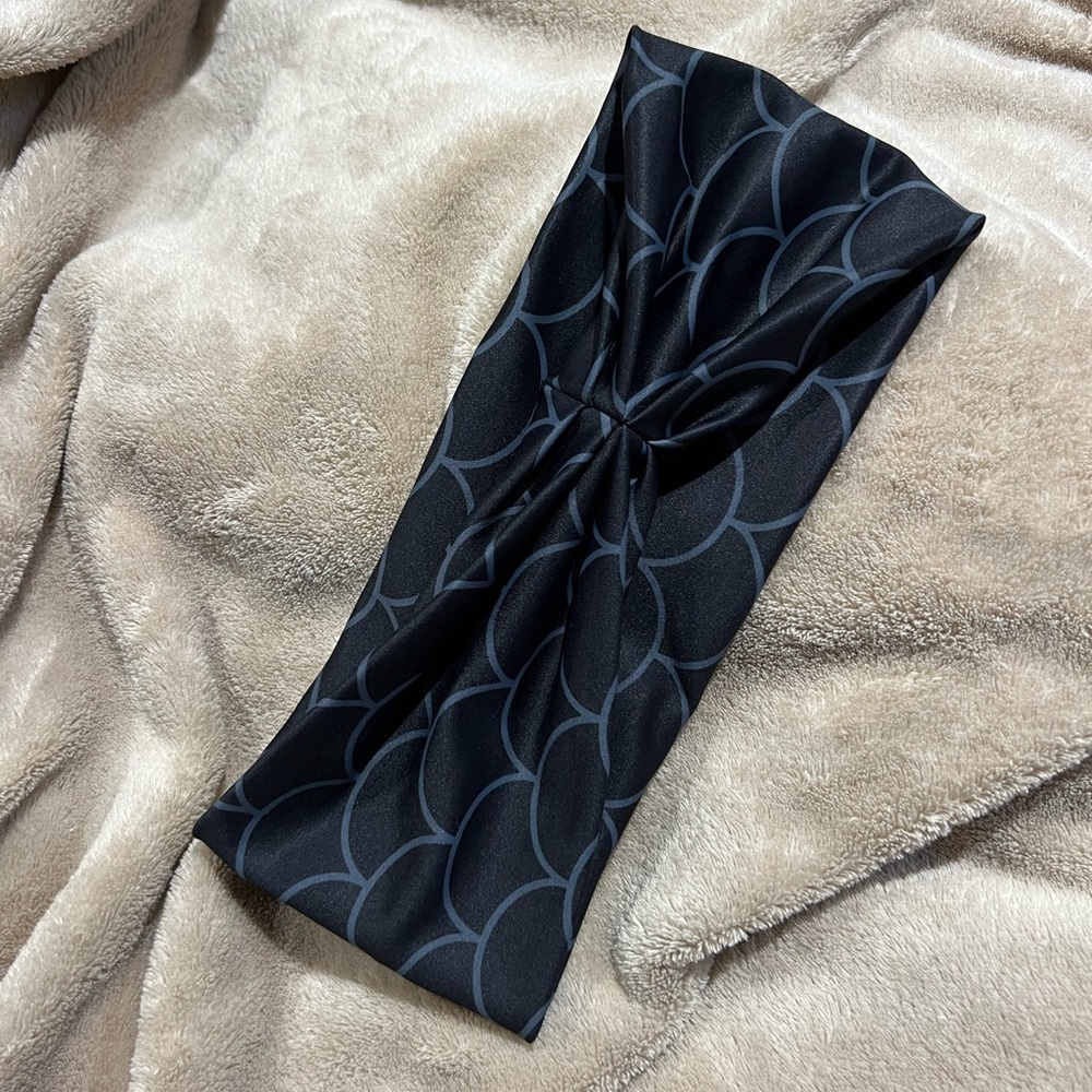 CVG black dragon print headband